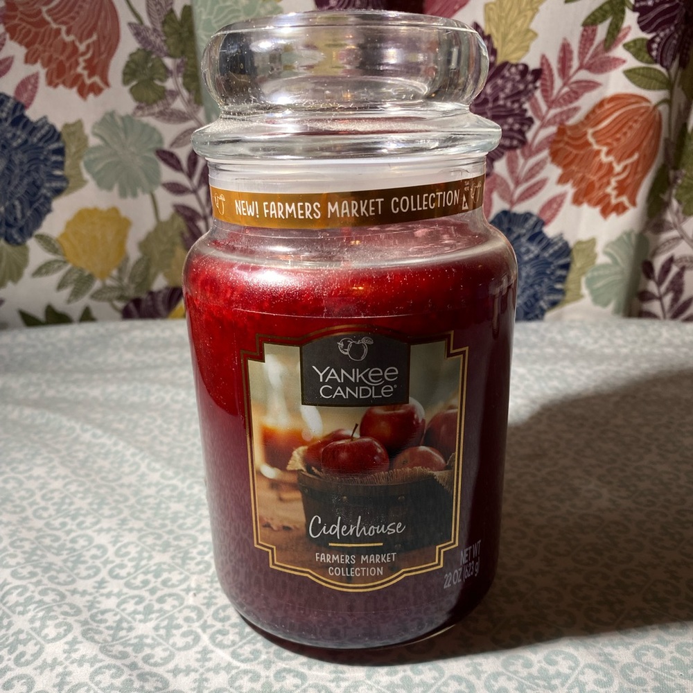 Yankee Candle Large Classic 22oz Jar Ciderhouse